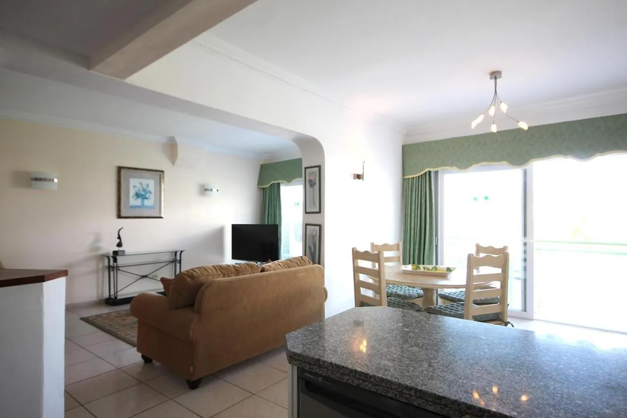 Two Bedroom Apartment Near El Duque Beach, Costa Adeje スペイン
