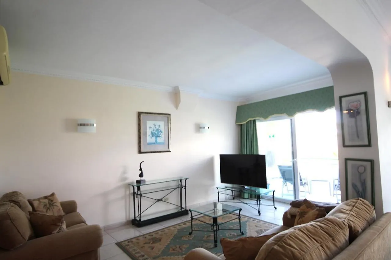 Two Bedroom Apartment Near El Duque Beach, Costa Adeje 0*, Costa Adeje (Tenerife)