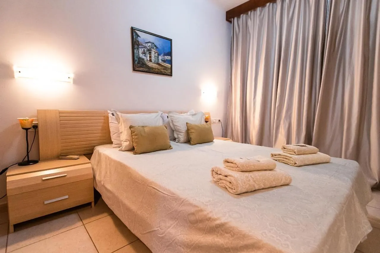 Two Bedroom Apartment Near El Duque Beach, Costa Adeje Costa Adeje (Tenerife)