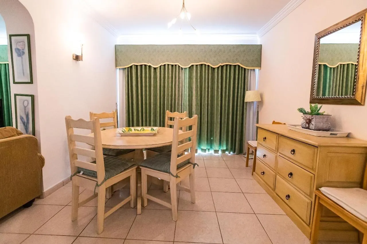 Two Bedroom Apartment Near El Duque Beach, Costa Adeje Hiszpania